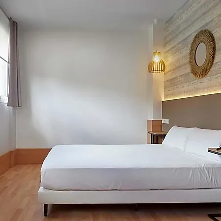 Hotel Berri Versalles 2*