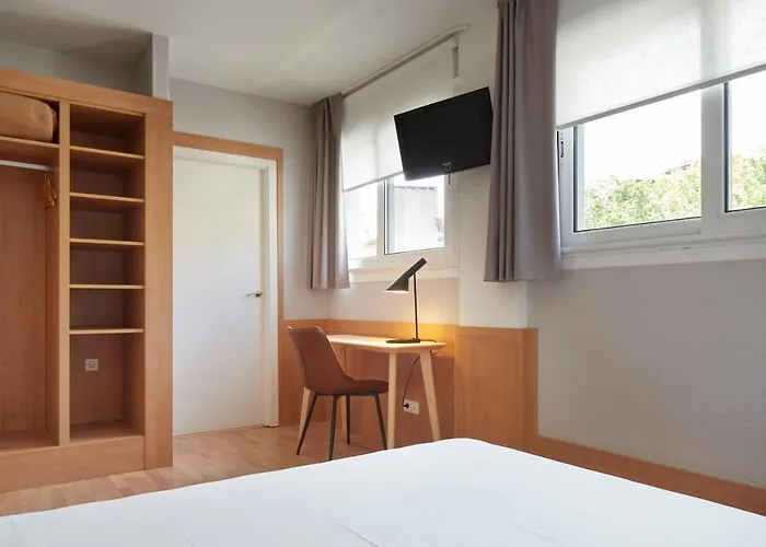 ベリ ベルサージェス ホテル Rentería