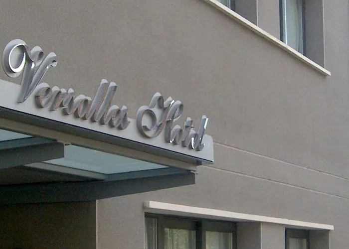 ベリ ベルサージェス 2* Rentería