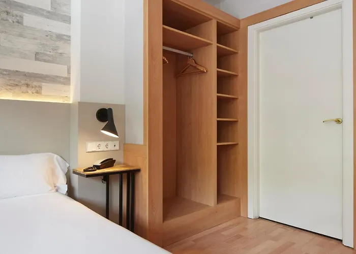 فندق Berri Versalles Rentería